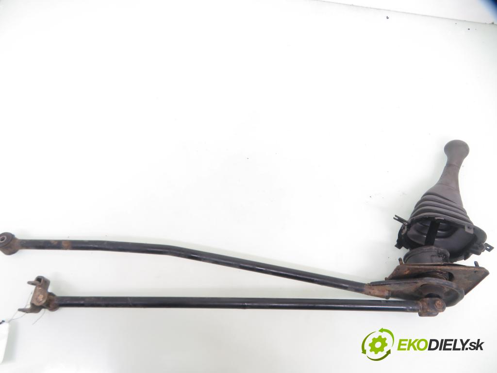 MAZDA DEMIO (DW) HB 1998 46,00 1.3 i 16V (DW3W) - B3 ME 1324,00 ZVEDÁK: D20164334
