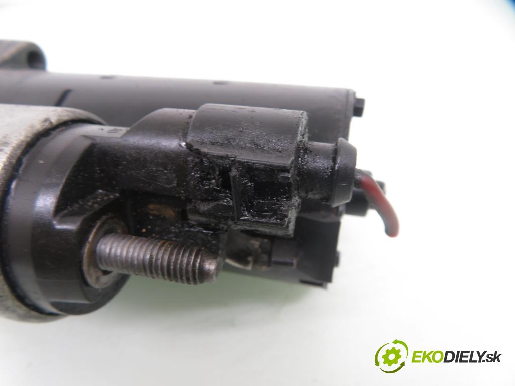 AUDI A8 D3 (4E2, 4E8) SEDAN 2004 171,00 3.0 TDI quattro - ASB 2967,00 Štartér 059911023R ; 1005831409 (Štartér)