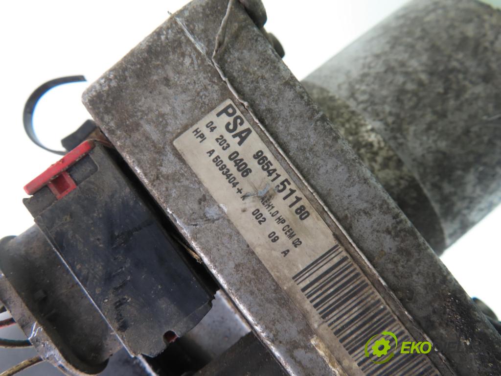 PEUGEOT 307 (3A/C) HB 2004 80,00 1.6 16V - NFU (TU5JP4) 1587,00 Pumpa servočerpadlo 9654151180 ; 113092