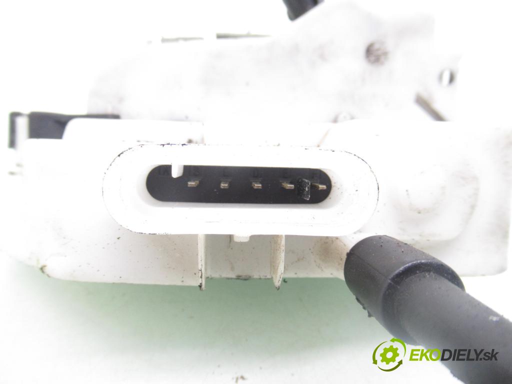 CITROEN C2 (JM_) HB 2006 50,00 1.4 HDi 68 8V - 8HZ 1398,00 zámok