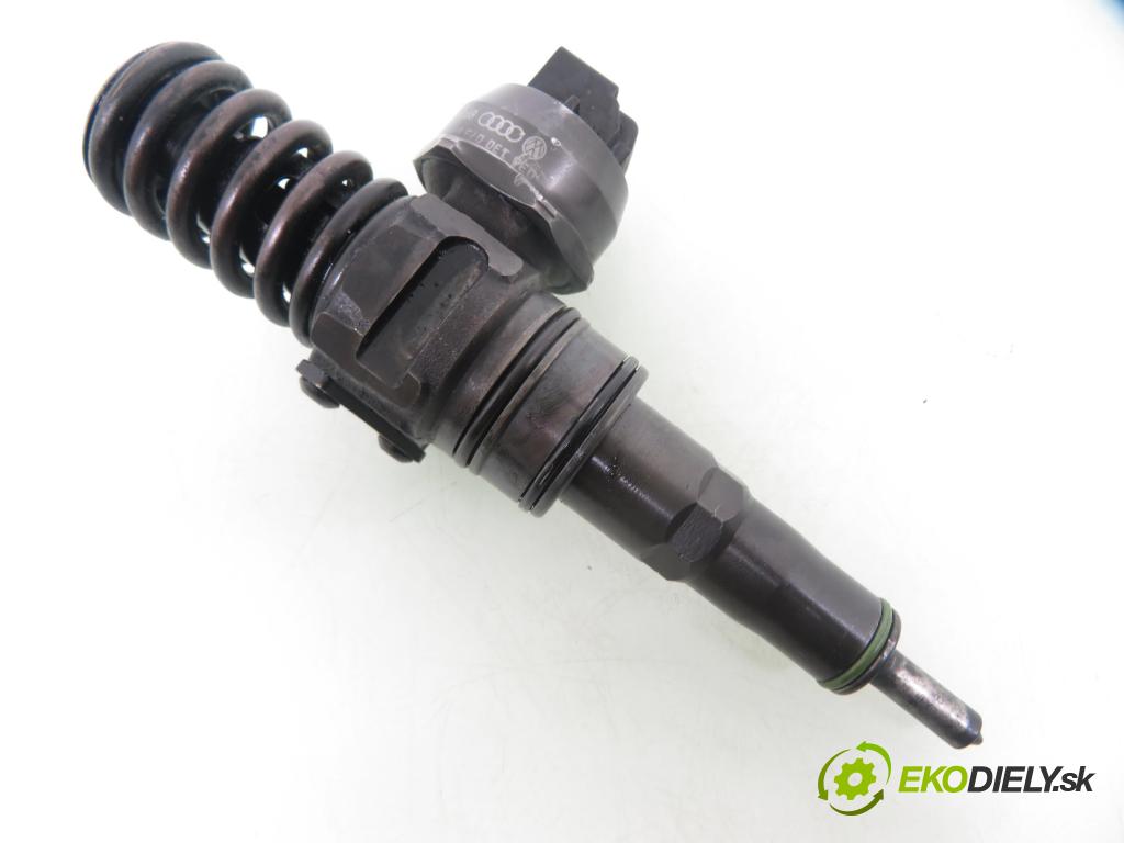 SKODA FABIA II Combi (545) KOMBI 2007 59,00 1.4 TDI - BMS 1422,00 Vstrekovač 038130073BP ; 0414725314 (Vstrekovač paliva)