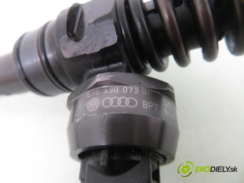 SKODA FABIA II Combi (545) KOMBI 2007 59,00 1.4 TDI - BMS 1422,00 Vstrekovač 038130073BP ; 0414725314 (Vstrekovač paliva)