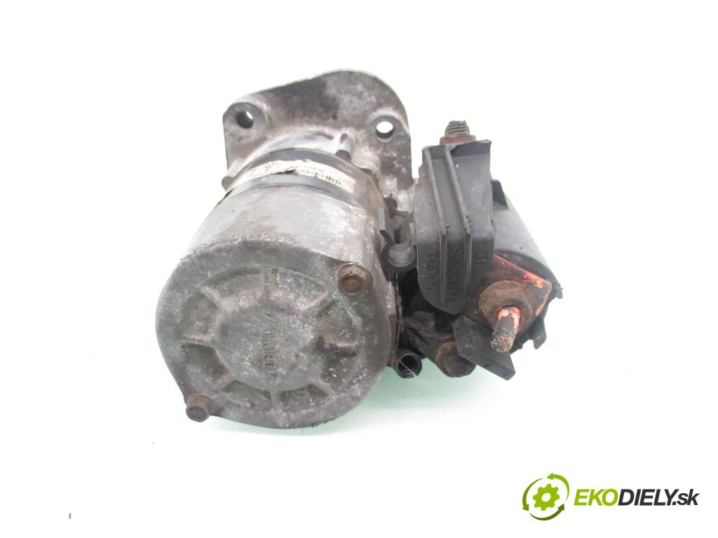 RENAULT LAGUNA I (B56_, 556_) LIFTBACK 1999 79,00 1.6 16V (B568, B561) - K4M 720 1598,00 startér 104674105119C (Startér)