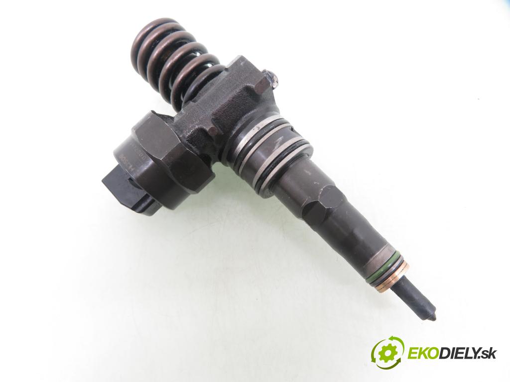 FORD GALAXY (WGR) MINIVAN 2002 85,00 1.9 TDI PD 115 - AUY 1896,00 Vstrekovač 038130073F ; 0414720007 (Vstrekovač paliva)