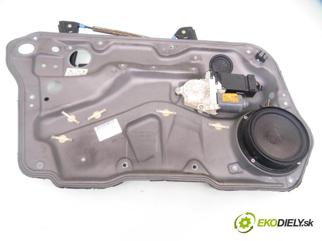 VW BORA (1J2) KOMBI 2003 96,00 1.9 TDI - ASZ 1896,00 Mechanizmus okien 1J4837755E ; 119692109 ; 1J4837729BB