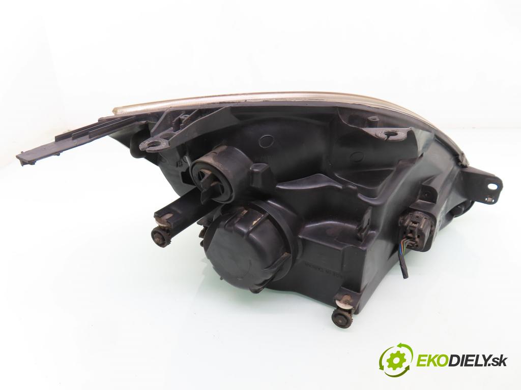 FORD FIESTA V (JH_, JD_) HB 2004 50,00 1.4 TDCi 8V 68 - F6JA 1399,00 Svetlo LP