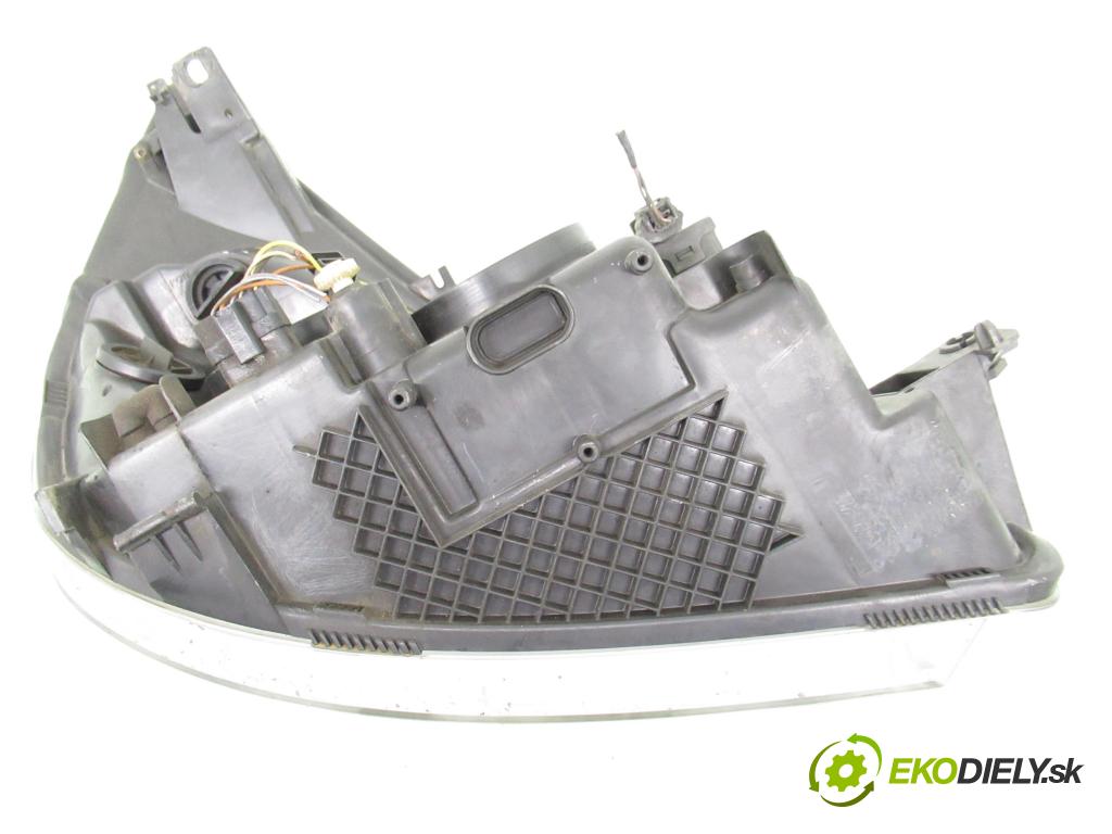 RENAULT ESPACE IV (JK0/1_) MINIVAN 2003 85,00 1.9 dCi 116 - F9Q 820 1870,00 Svetlo LP