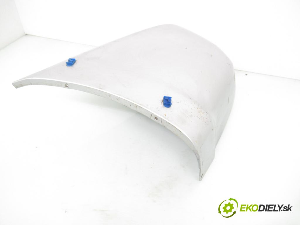 TOYOTA RAV 4 II (_A2_) SUV 2004 85,00 2.0 D-4D 4WD 116 - 1CD-FTV 1995,00 nárazníka LT