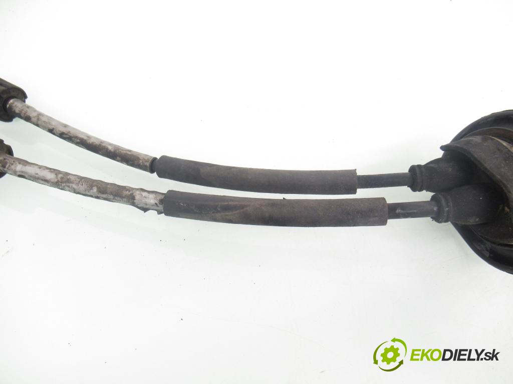 PEUGEOT PARTNER Skrzynia FURGON 2008 66,00 1.6 HDi 8V 90 1560,00 ZVEDÁK: 96833489B ; 3833489D