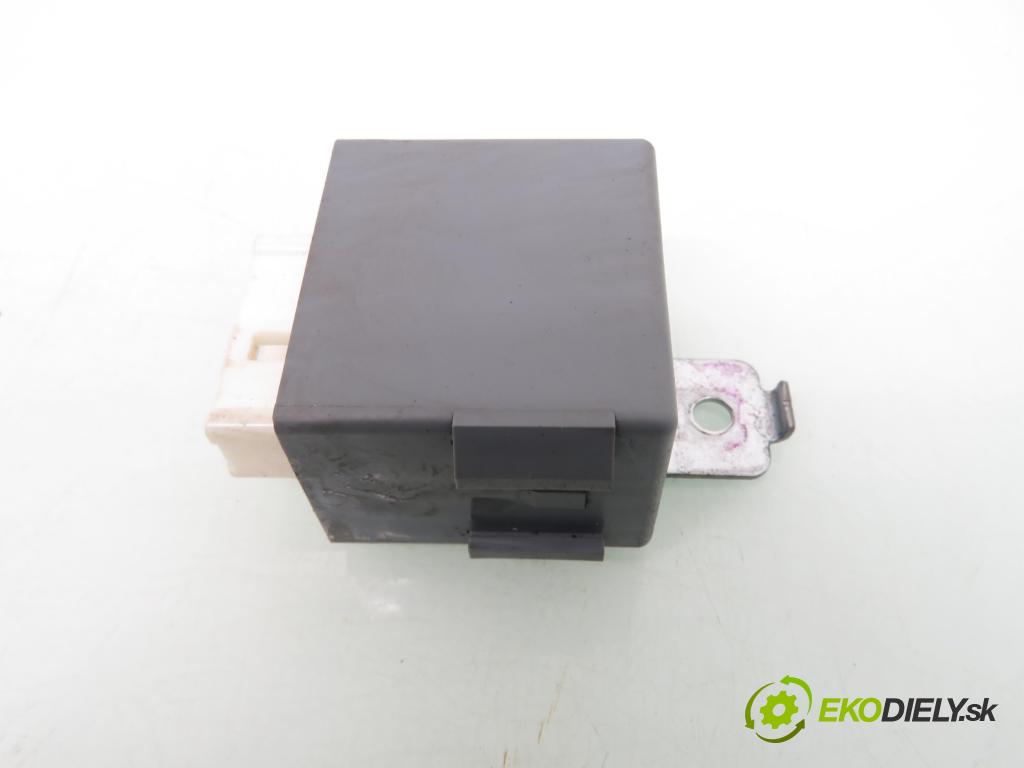 HONDA CR-V I (RD) SUV 1998 94,00 2.0 16V 4WD (RD1, RD3) - B20B3 1972,00 RELÉ: motorku paliva RZ0159