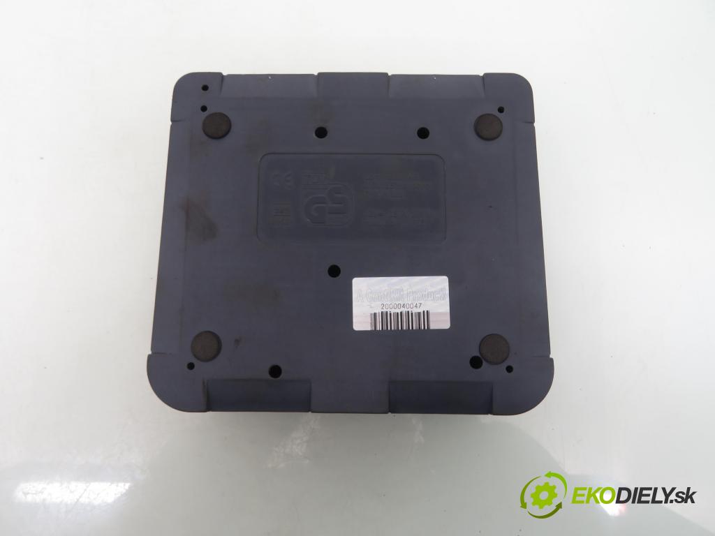 KIA PICANTO (BA) HB 2004 45,00 1.0 12V 61 - G4HE 999,00 Kompresor 1702179000 ; 5293307000
