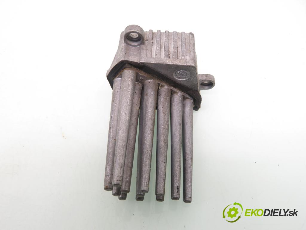 BMW 5 (E39) SEDAN 1996 110,00 520 i 150 - M52 B20 (206S3) 1991,00 rezistor / REOSTAT: topení 64118383835 ; 0768024912