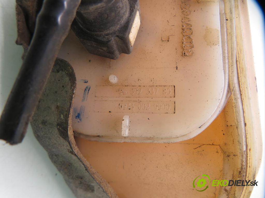 PEUGEOT 407 (6D_) SEDAN 2006 80,00 1.6 HDi 110 - 9HZ (DV6TED4) 1560,00 Nádržka KAPALINA: FAP 20012350100 ; 9639233780