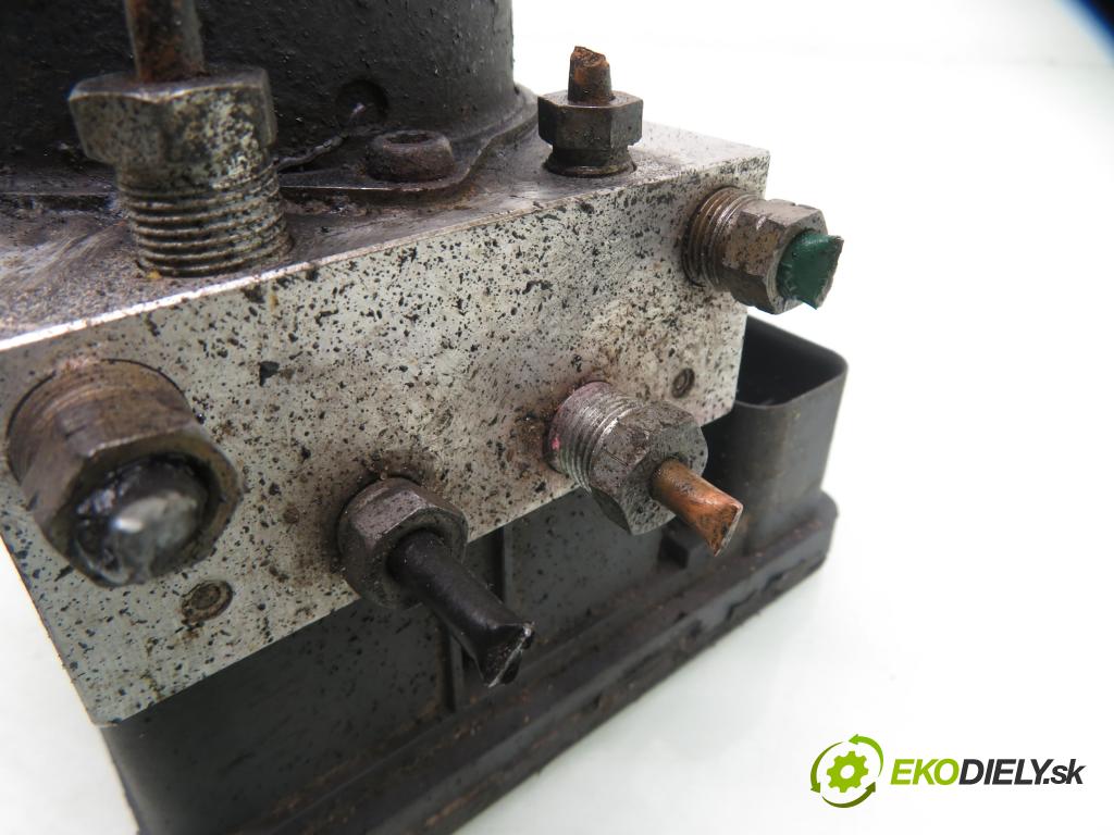 RENAULT LAGUNA II (BG0/1_) LIFTBACK 2001 79,00 1.6 16V (BG0A, BG0L) - K4M 710 1598,00 Pumpa ABS 10096014113 (Pumpa ABS)