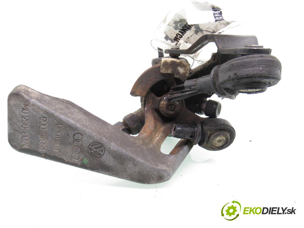 VW POLO (9N_) HB 2002 55,00 1.4 TDI PD 75 - AMF 1422,00 Kulisa prevodovky 02J301232B ; 600711051 ; 301233AC