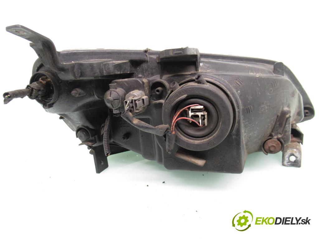 HONDA CIVIC VII (ES, ET) SEDAN 2002 81,00 1.6 - D16V1 1590,00 Svetlo LP