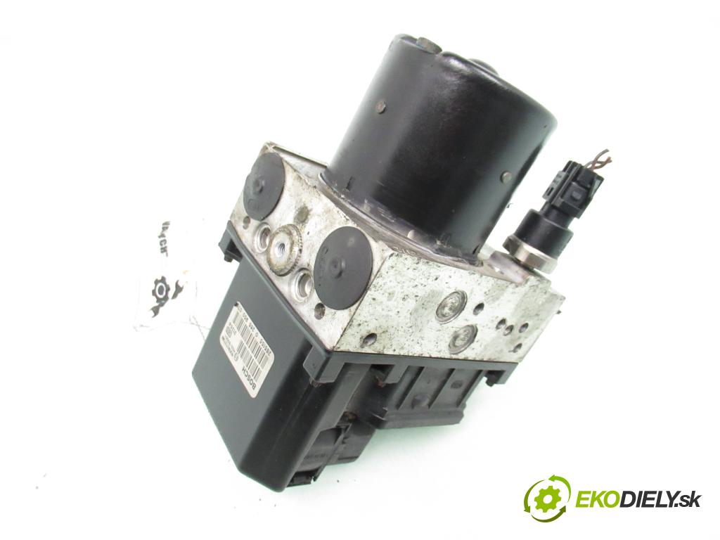 VW POLO (9N_) HB 2002 55,00 1.4 TDI PD 75 - AMF 1422,00 Pumpa ABS 0265950073 ; 6Q0614517E ; 6Q0907379M (Pumpa ABS)