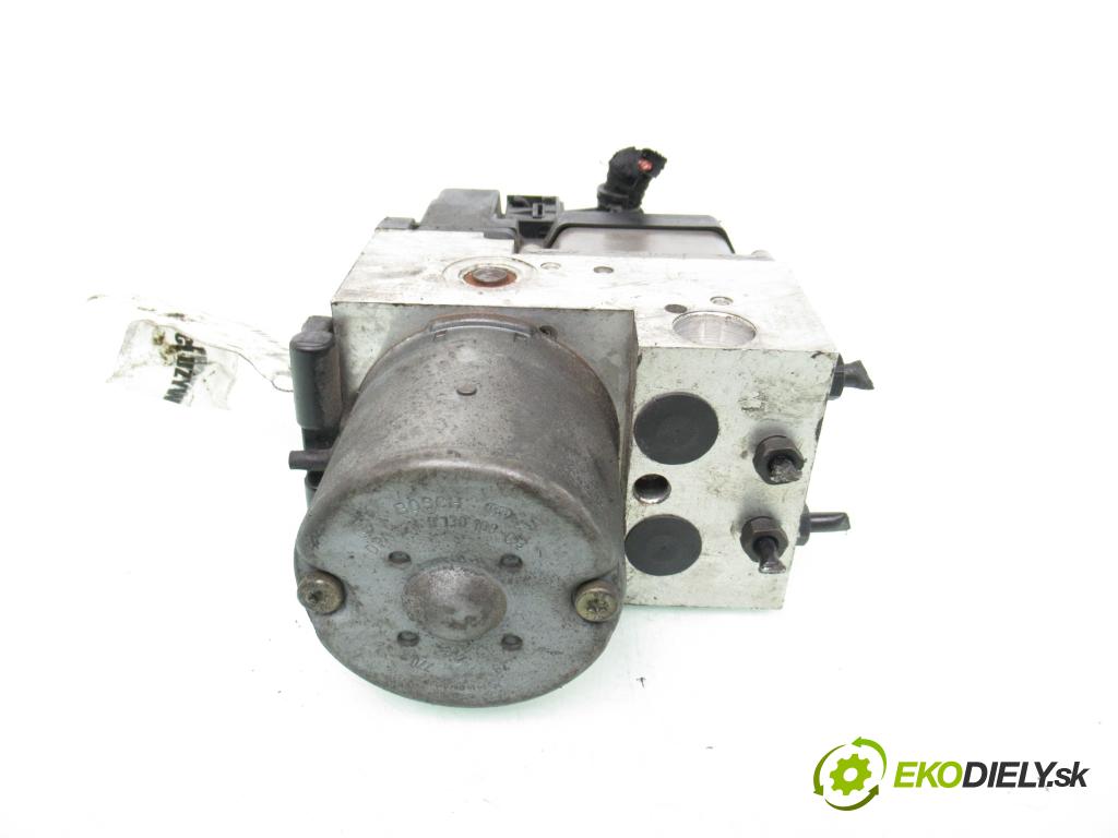 AUDI A6 (4B2, C5) SEDAN 1997 110,00 2.5 TDI - AFB 2496,00 Pumpa ABS 8E0614111H ; 0273004286 (Pumpa ABS)