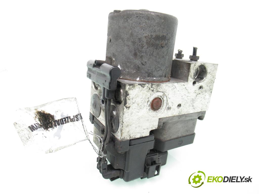 AUDI A6 (4B2, C5) SEDAN 1997 110,00 2.5 TDI - AFB 2496,00 Pumpa ABS 8E0614111H ; 0273004286 (Pumpa ABS)