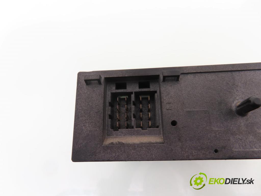 FORD TRANSIT Furgon (FA_ _) FURGON 2000 55,00 2.0 DI (FAE_, FAF_, FAG_) - D3FA 1998,00 TACHOGRAFIE YC1F17A266DE ; 2416FVP
