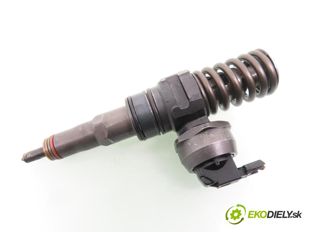 VW POLO (9N_) HB 2002 55,00 1.4 TDI PD 75 - AMF 1422,00 Vstrekovač 038130073AQ ; 0414720213 (Vstrekovač paliva)