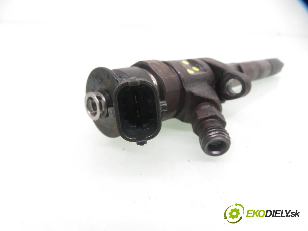 CITROEN C4 Picasso I (UD_) MINIVAN 2010 80,00 1.6 HDi 16V 109 - 9HZ 1560,00 vstrekovač 0445110297 (Vstrekovač paliva)