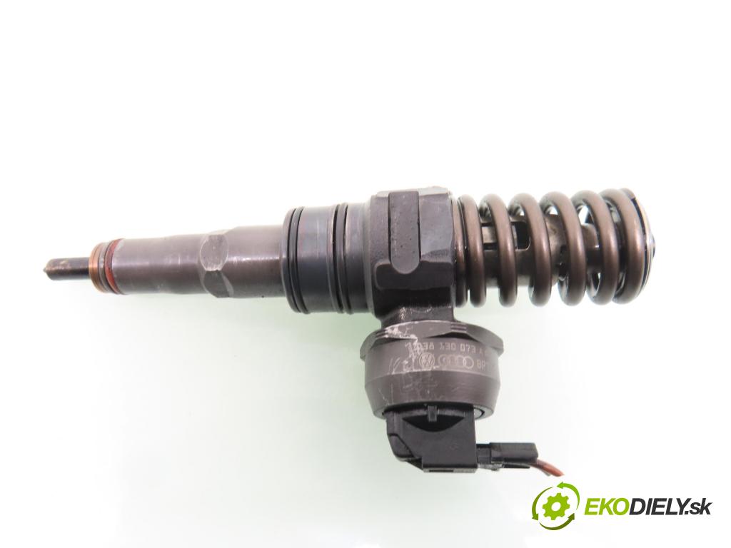 VW POLO (9N_) HB 2002 55,00 1.4 TDI PD 75 - AMF 1422,00 Vstrekovač 038130073AQ ; 0414720213 (Vstrekovač paliva)