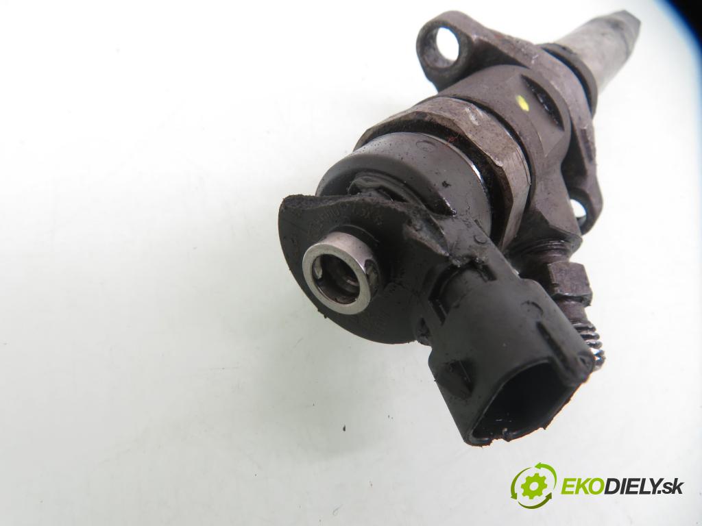 CITROEN C4 Picasso I (UD_) MINIVAN 2010 80,00 1.6 HDi 16V 109 - 9HZ 1560,00 vstrekovač 0445110297 (Vstrekovač paliva)