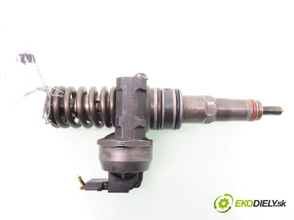 VW POLO (9N_) HB 2002 55,00 1.4 TDI PD 75 - AMF 1422,00 Vstrekovač 038130073AQ ; 0414720213 (Vstrekovač paliva)