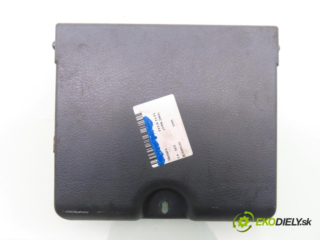 SKODA FELICIA II (6U1) HB 1999 55,00 1.6 MPI 75 - AEE 1598,00 skříňka POJISTKY: 6U0937025
