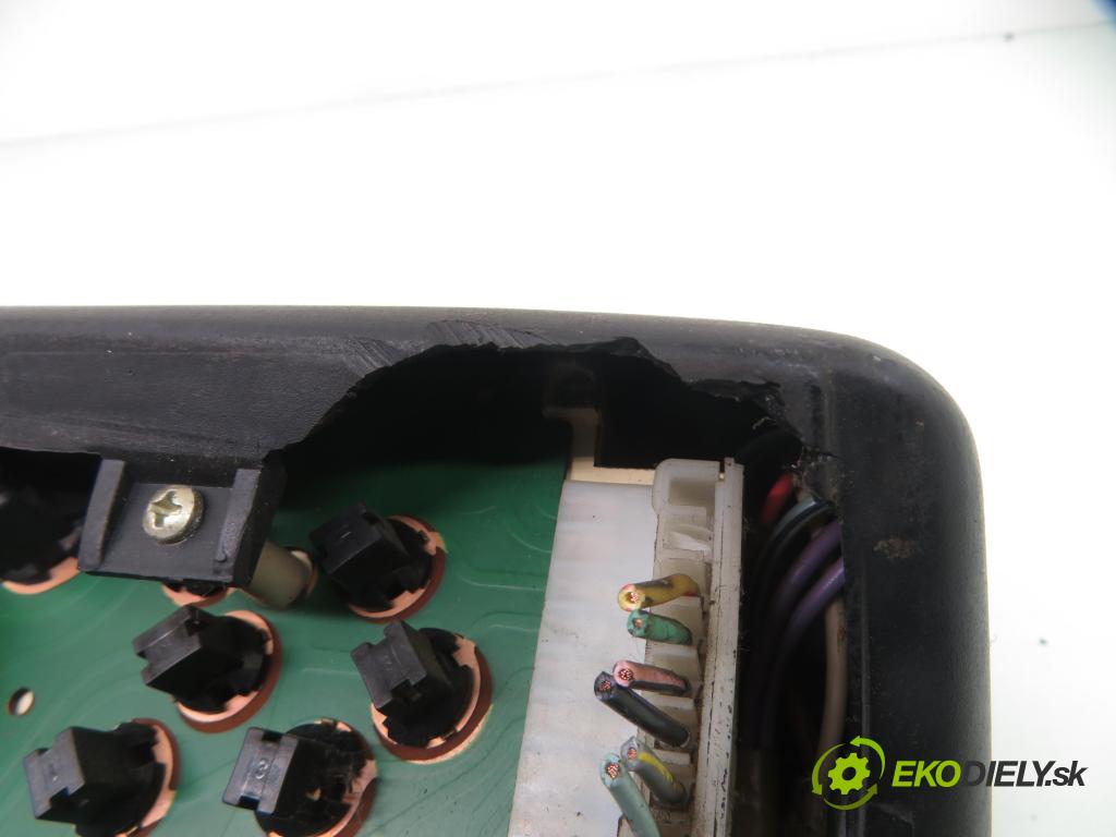 FIAT 126 (126_) FASTBACK 1991 18,00 650 652,00 Prístrojovka na ODKAZ: 