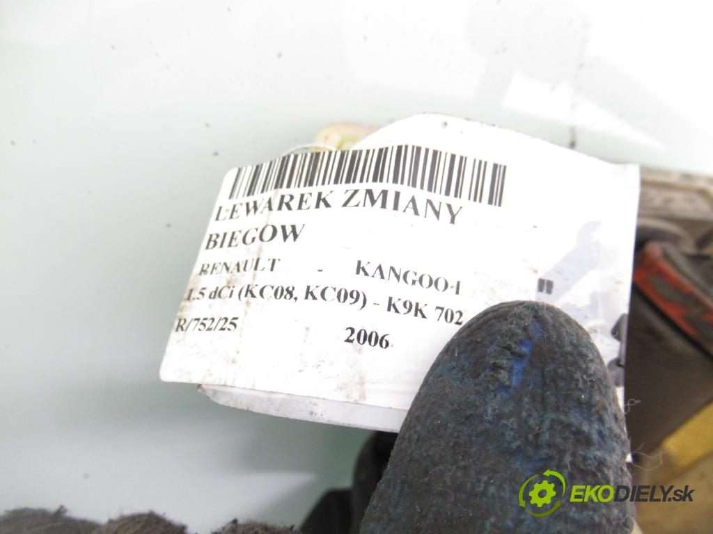 RENAULT KANGOO (KC0/1_) KOMBIVAN 2006 60,00 1.5 dCi 80 - K9K 702 1461,00 ZVEDÁK: 