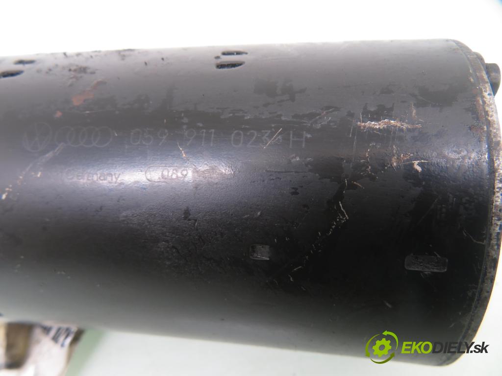 AUDI A6 (4B2, C5) SEDAN 1997 110,00 2.5 TDI - AFB 2496,00 startér 059911023H (Startér)