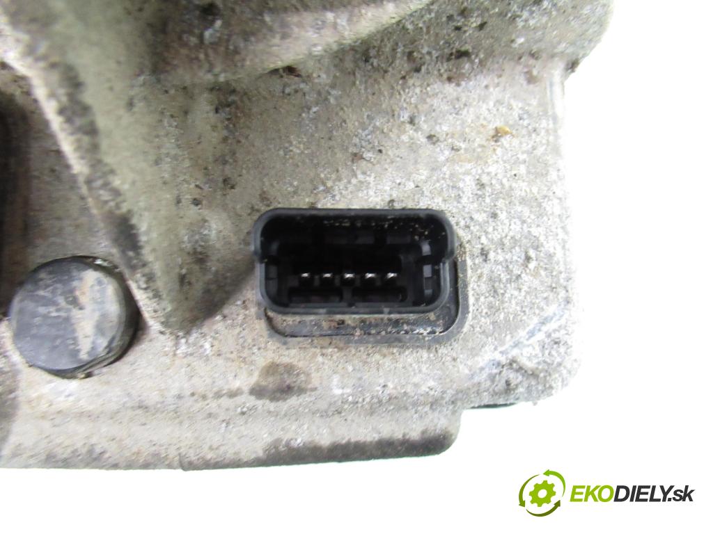 CITROEN C4 Picasso I (UD_) MINIVAN 2010 80,00 1.6 HDi 16V 109 - 9HZ 1560,00 Pumpa servočerpadlo 9672724780 ; 0970085005094 ; A0021535