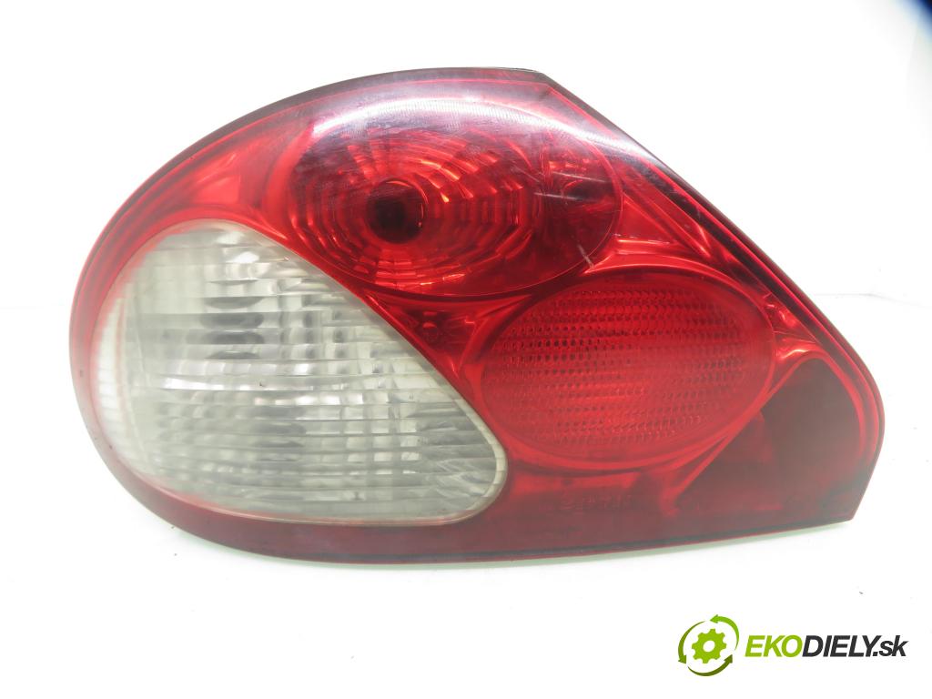 JAGUAR X-TYPE I (X400) SEDAN 2004 96,00 2.0 D 130 - FMBA 1998,00 světlo levé zadní 89021757A
