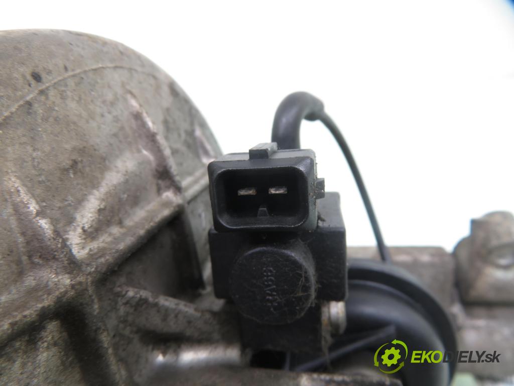 OPEL ZAFIRA A Nadwozie Wielkopojemne (MPV) (T98)  MINIVAN 2002 92,00 1.8 16V 125 - Z 18 XE 1796,00 Potrubie 90536060