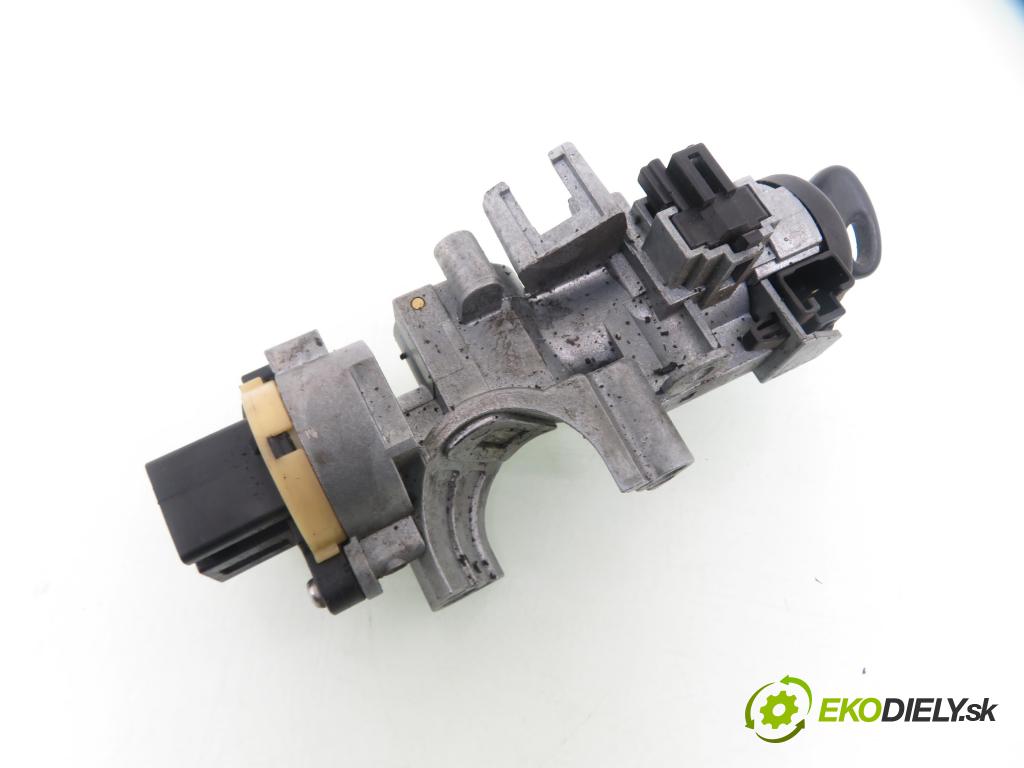 MAZDA 323 F VI (BJ) HB 1999 65,00 1.5 16V - ZL05 1498,00 spinačka / imobilizéra IMMO / Riadiaca jednotka FS7E18881B ; TC91675G2A