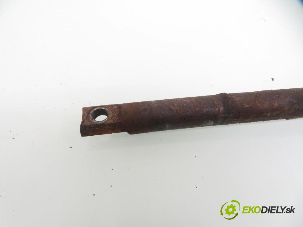 FIAT 126 (126_) FASTBACK 1991 18,00 650 652,00 ZVEDÁK: