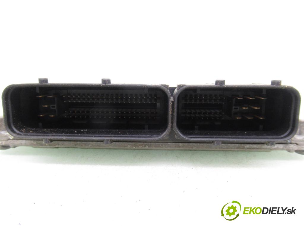 VW GOLF V (1K1) HB 2004 75,00 1.6 - BGU 1595,00 Riadiaca jednotka Motor 06A906033CA ; 5WP4020403