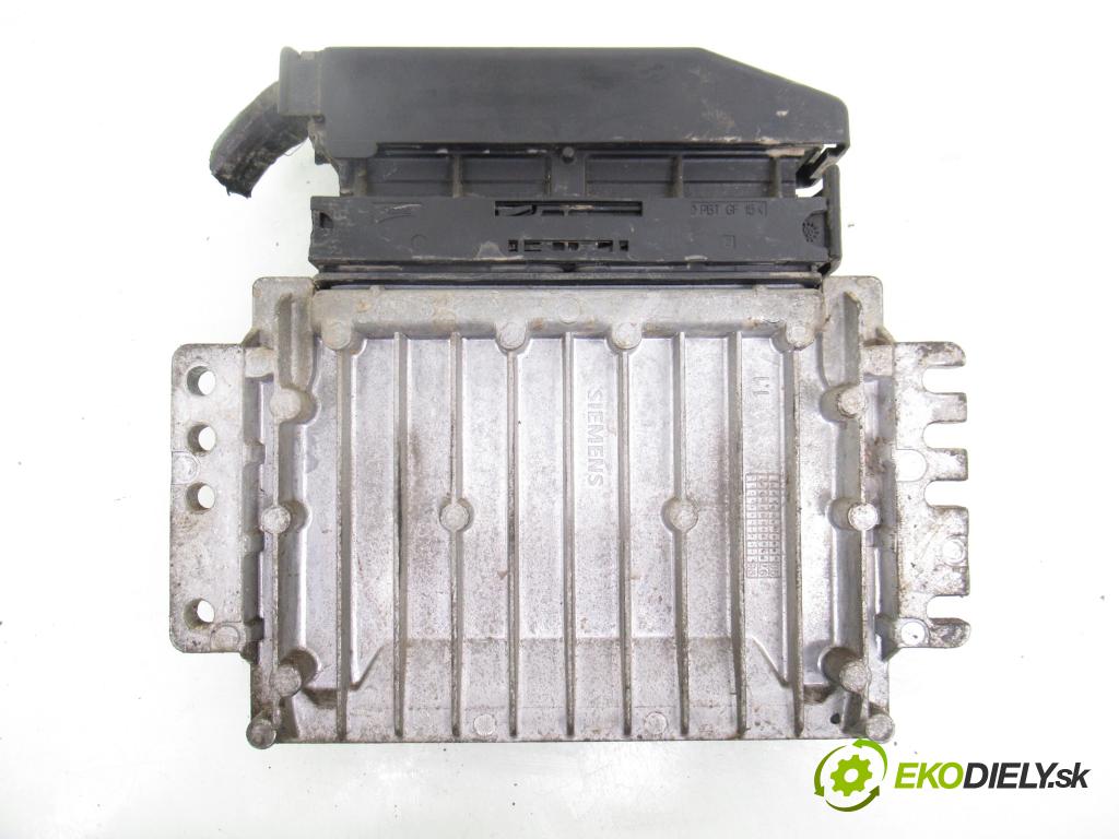 RENAULT CLIO II (BB_, CB_) HB 1999 43,00 1.2 8V 58 1149,00 spinačka / imobilizéra IMMO / Riadiaca jednotka S110030104D ; 7700114022 ; 7700110471