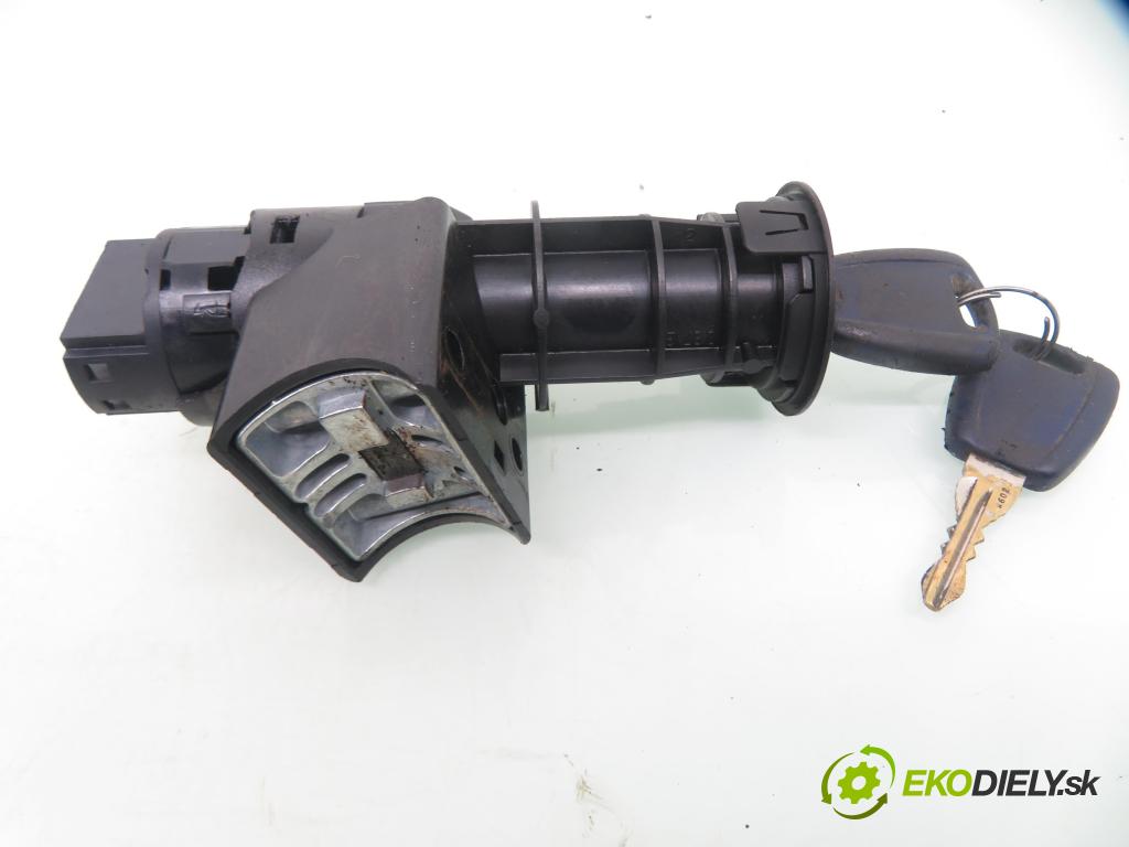 FIAT PUNTO (188_) HB 2001 44,00 1.2 60 - 188 A4.000 1242,00 spinačka / imobilizéra IMMO / Riadiaca jednotka 46808846 ; 406626 ; 05521