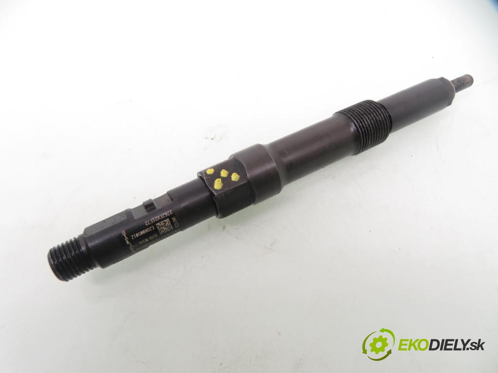 JAGUAR X-TYPE I (X400) SEDAN 2004 96,00 2.0 D 130 - FMBA 1998,00 vstrekovač 3S7Q9K546BB ; EJDR00501Z (Vstrekovač paliva)