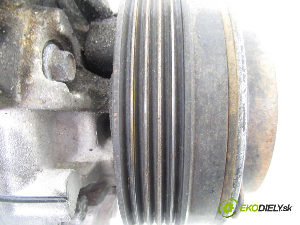 BMW 5 (E39) SEDAN 1996 110,00 520 i 150 - M52 B20 (206S3) 1991,00 KOMPRESOR: klimatizace 8385919 ; 7SBU16C (Kompresor klimatizace)