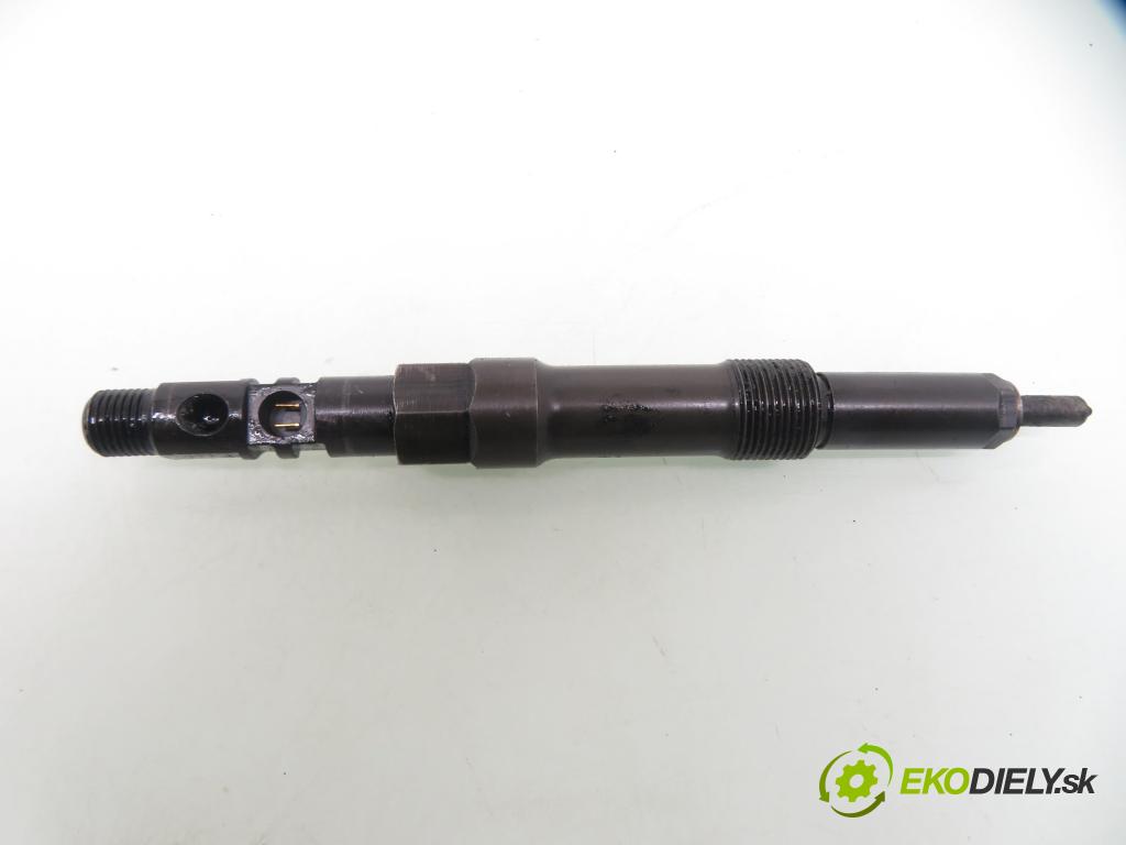 JAGUAR X-TYPE I (X400) SEDAN 2004 96,00 2.0 D 130 - FMBA 1998,00 vstrekovač 3S7Q9K546BB ; EJDR00501Z (Vstrekovač paliva)