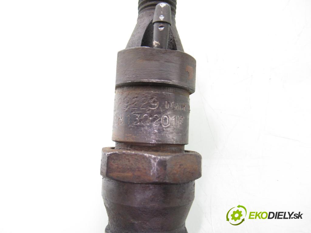 VW TRANSPORTER IV Skrzynia (70XA) FURGON 1996 50,00 1.9 TD 68 - ABL 1896,00 Vstrekovacie ventily 028130201F (Vstrekovací ventil)