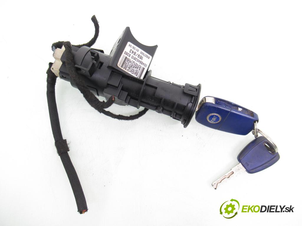 FIAT PANDA (169_) HB 2003 40,00 1.1 54 - 187 A1.000 1108,00 spinačka 00468453610 ; 46528244 (Spínacia skrinka)