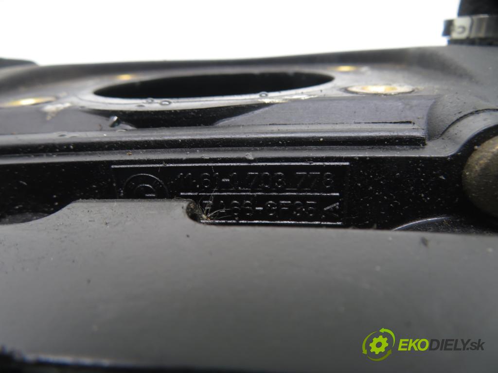 BMW 5 (E39) SEDAN 1996 110,00 520 i 150 - M52 B20 (206S3) 1991,00 potrubí 11611427618 ; 11611703778