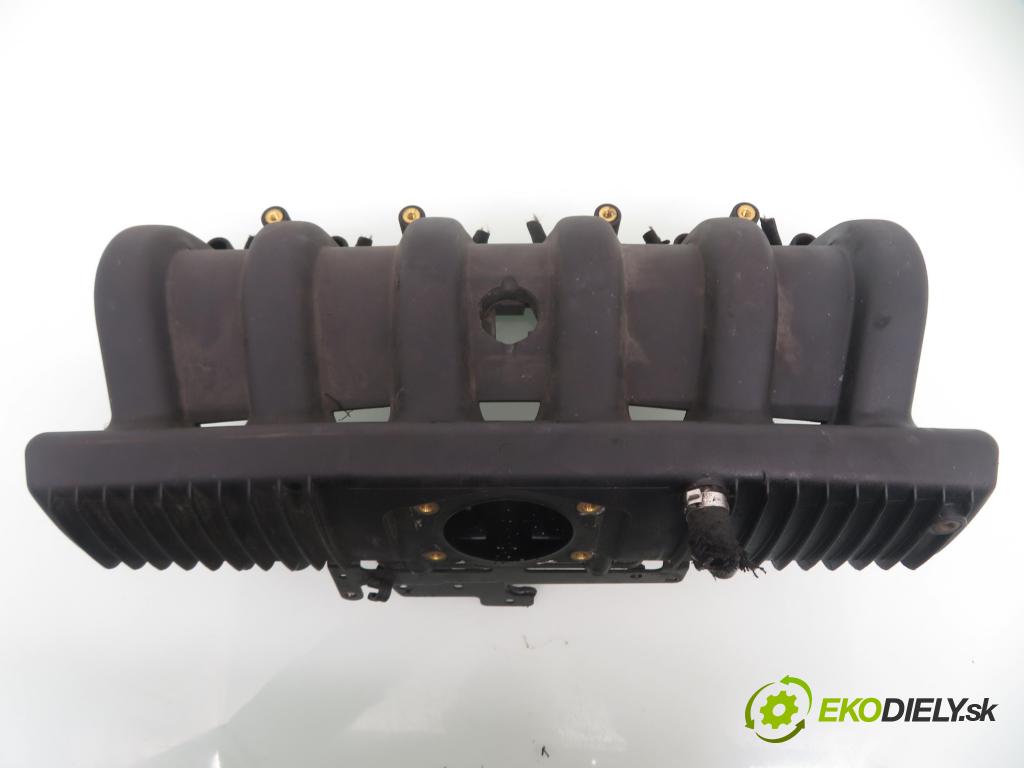 BMW 5 (E39) SEDAN 1996 110,00 520 i 150 - M52 B20 (206S3) 1991,00 potrubí 11611427618 ; 11611703778