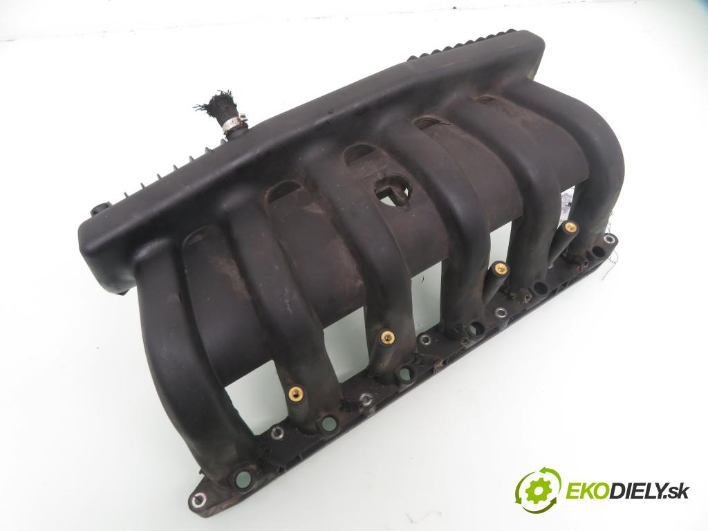 BMW 5 (E39) SEDAN 1996 110,00 520 i 150 - M52 B20 (206S3) 1991,00 potrubí 11611427618 ; 11611703778