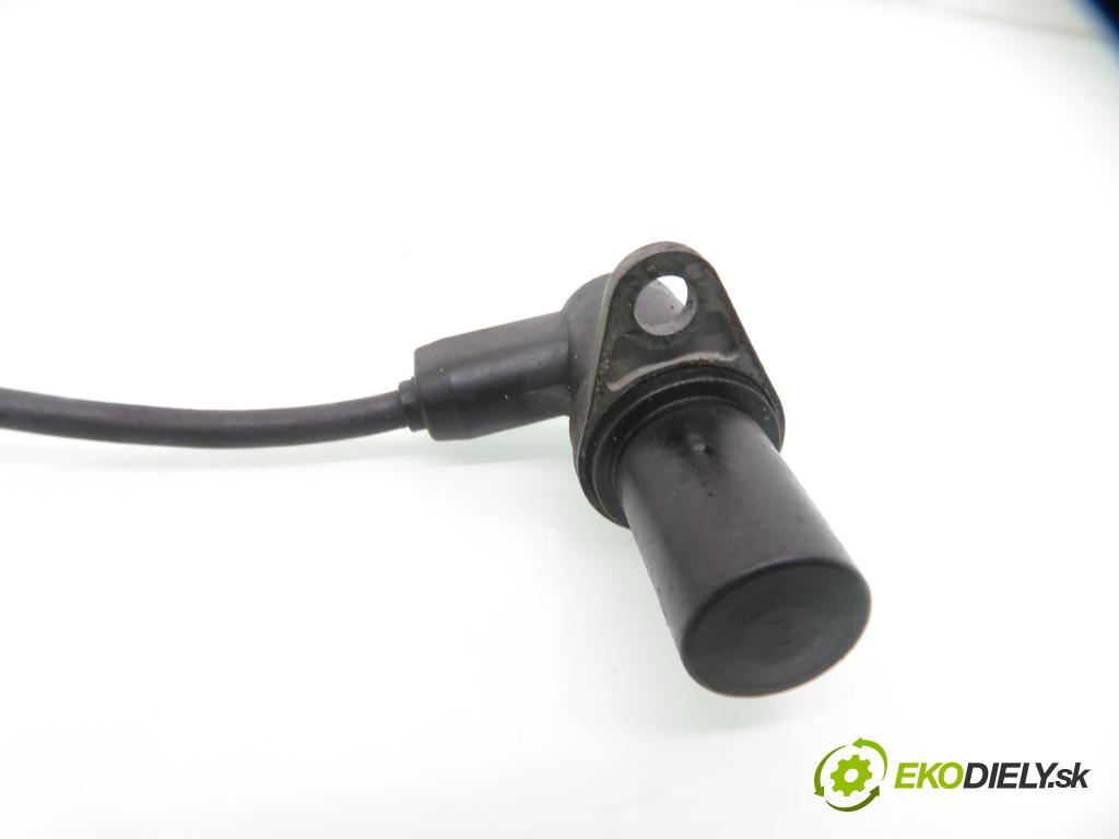 BMW 5 (E39) SEDAN 1996 110,00 520 i 150 - M52 B20 (206S3) 1991,00 Snímač polohy vačky Vačkový hriadeľ: 1703221 ; 5WK96011